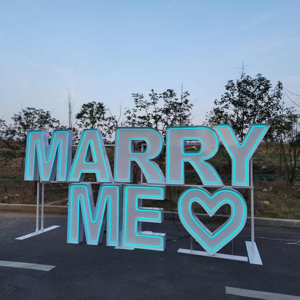 MARRY ME 메탈 RGB LED 네온 간판, 3피트 - Event Party Supply Rental 리뷰 및 가격